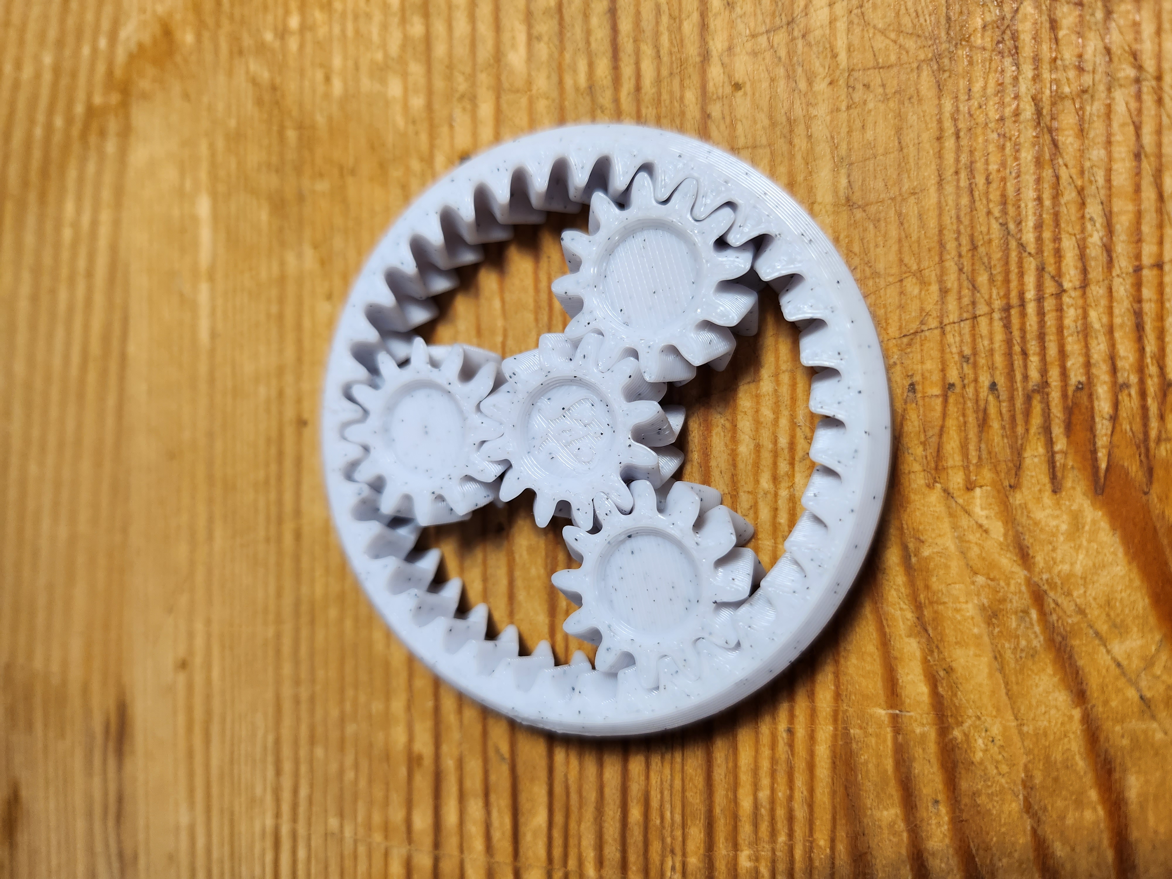 Fidget engrenagem planetária 7 cm print-in-place
