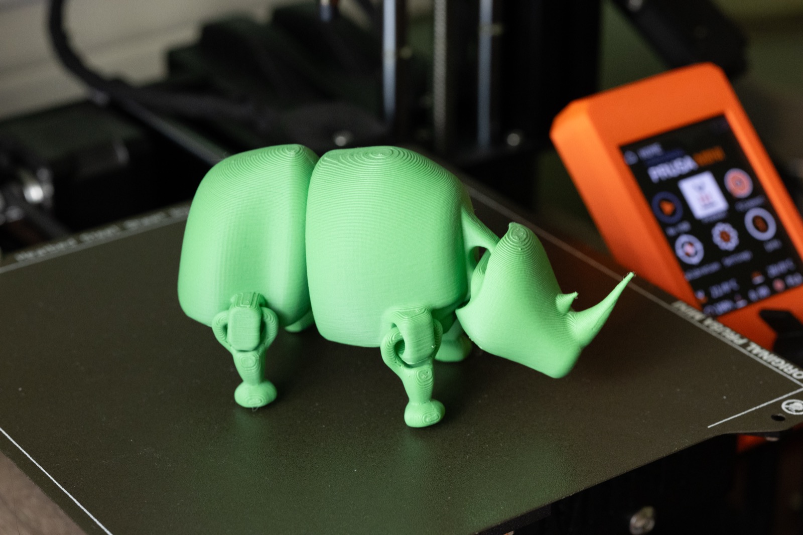 Rinoceronte articulado 12 cm print-in-place