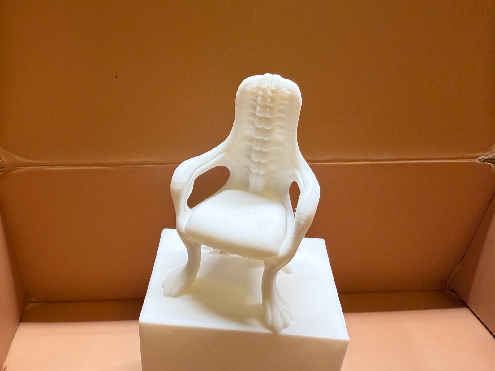 Trono esqueleto Halloween miniatura 3D